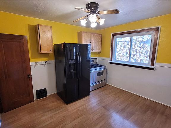 4th image of 6906 Leedale Dr