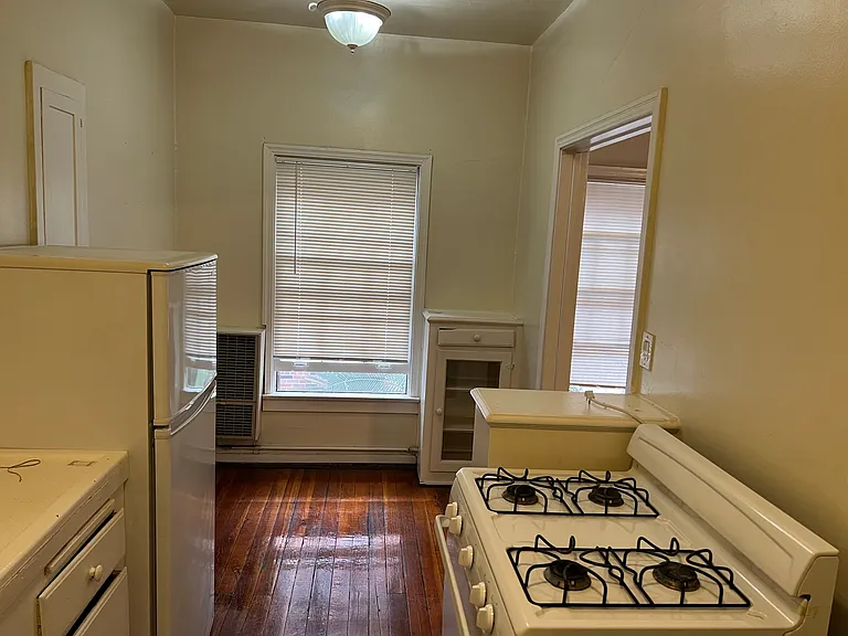 603B S Cochran Ave #L304 — Photo 6