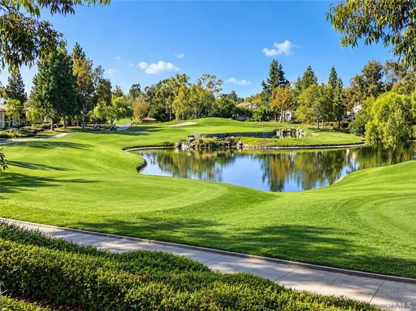 12 Via Solaz, Rancho Santa Margarita, CA 92688