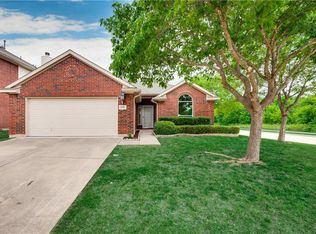 6719 Kinross Dr, Arlington, TX 76002