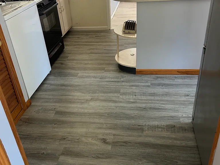 203 N Cleveland St — Photo 13