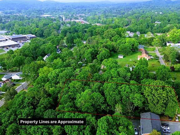 2nd image of 408 Watauga Dr