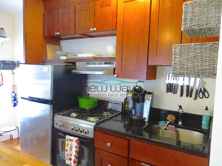 24 Joy St #9 — Photo 11