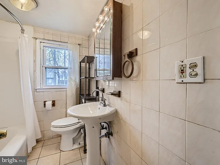 4816 Valley Forge Rd — Photo 11