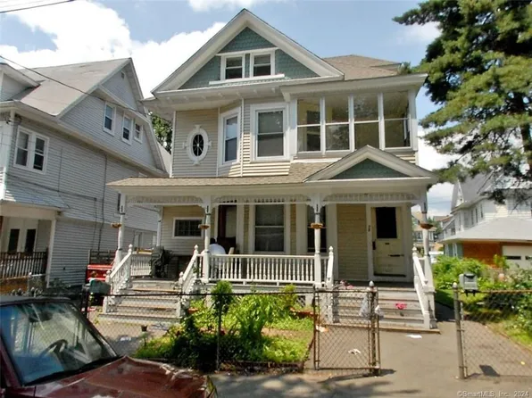 71 Washington Terrace, Bridgeport, CT 06605