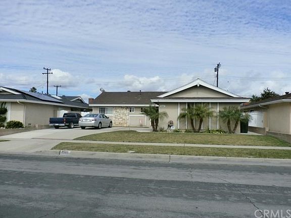 4th image of 6381 Anthony Ave