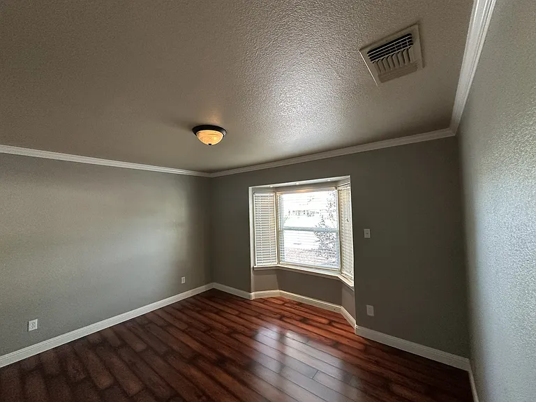 6200 Claussen Way — Photo 19