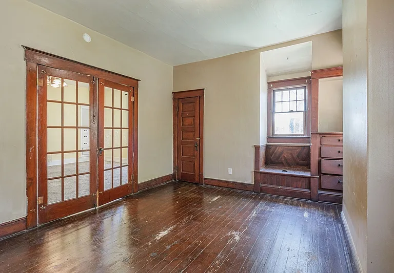 1060 Grand Ave #6 — Photo 13