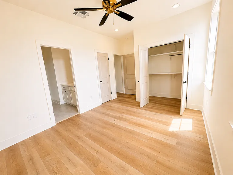 315 Sandstone Ave #1 — Photo 13