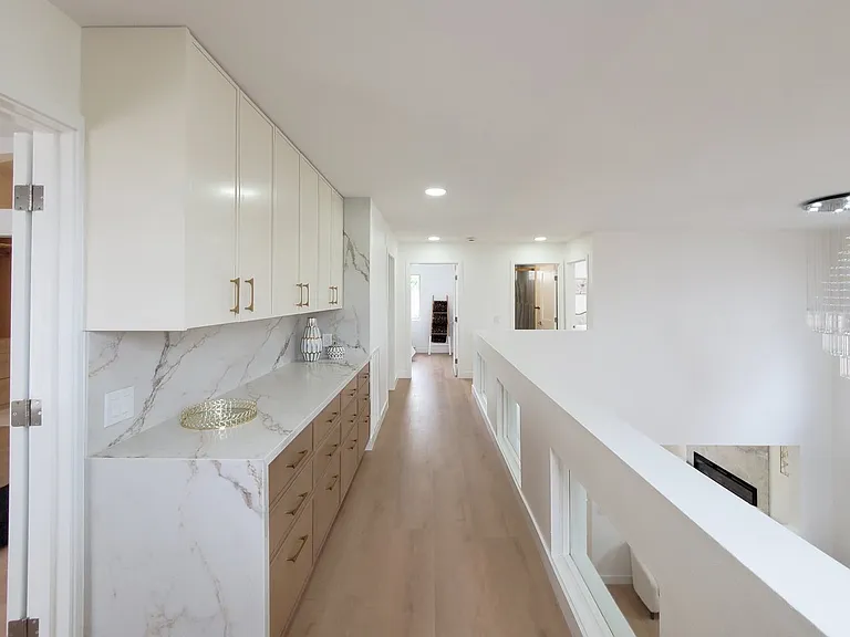 220 S Linhaven Cir — Photo 14