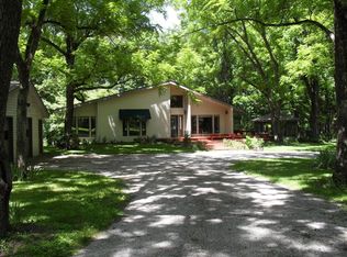 103 Cross Creek Rd, Makanda, IL 62958