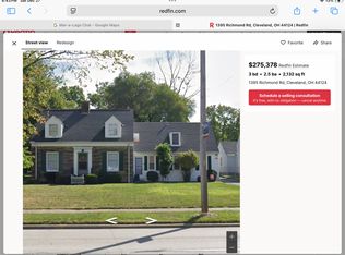 1395 Richmond Rd, Lyndhurst, OH 44124