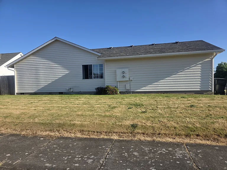 7024 Pierce Dr N — Photo 34