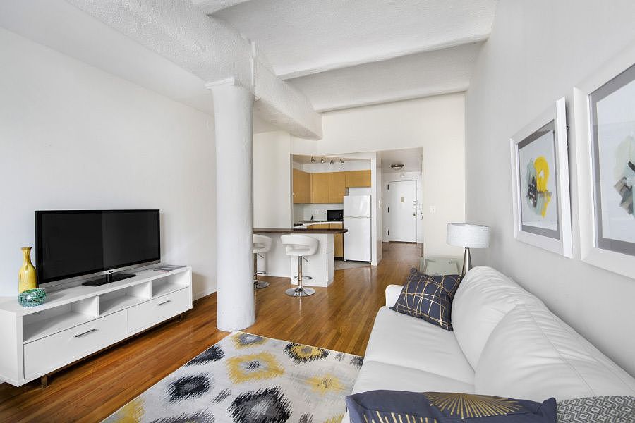 1st image of 9 Barrow St APT 2H
