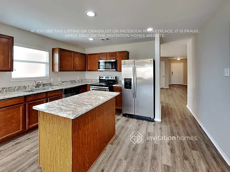 602 Azalea Dr — Photo 6