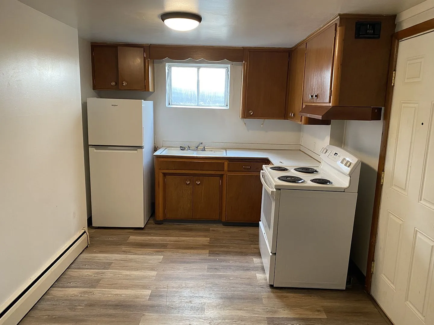 40 E Longfellow — Photo 2