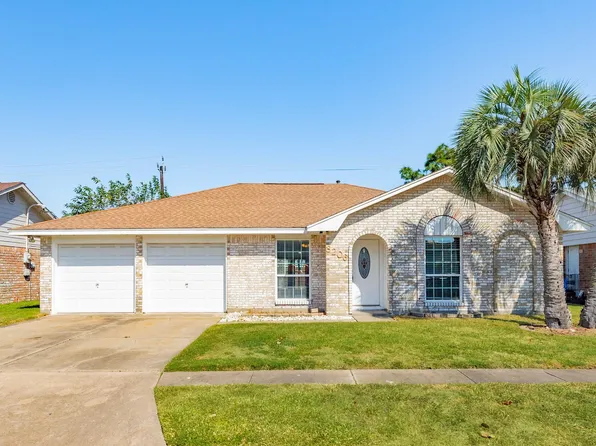 3206 Pine St, Galveston, TX 77551