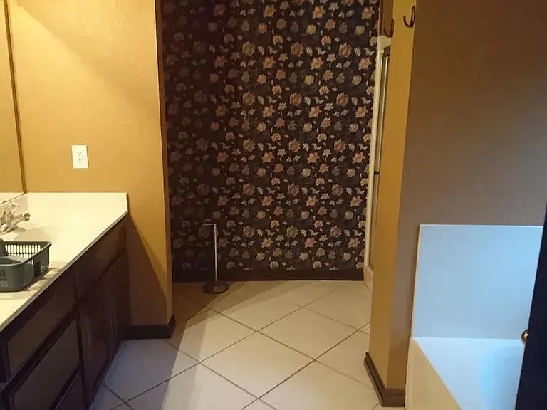 3900 Goshawk Cir — Photo 17