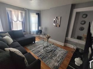 188 Russ St APT 2, Hartford, CT 06106