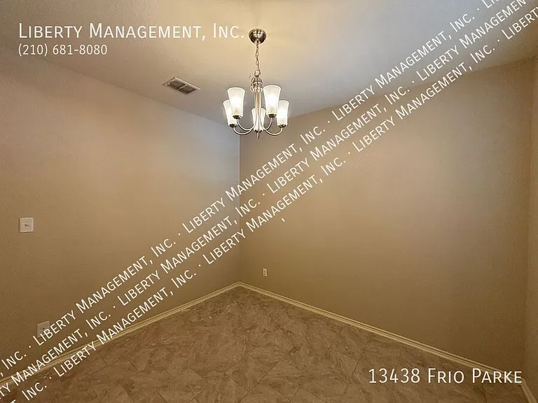 13438 Frio Parke — Photo 4