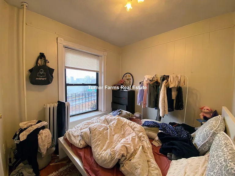 83 Bay State Rd #3R — Photo 9