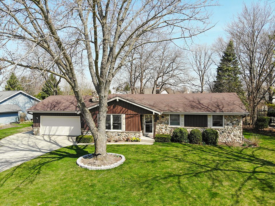 1st image of 7226 W Imperial Dr