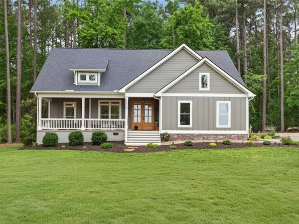 2024 Retreat Pointe Rd, West Union, SC 29696