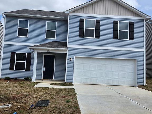 3rd image of 426 Winsley Ln