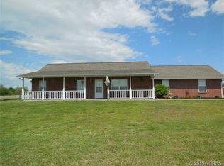 19895 E Brookview Dr, Claremore, OK 74019