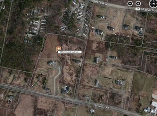189 Elmwood Rd, Lunenburg, MA 01462
