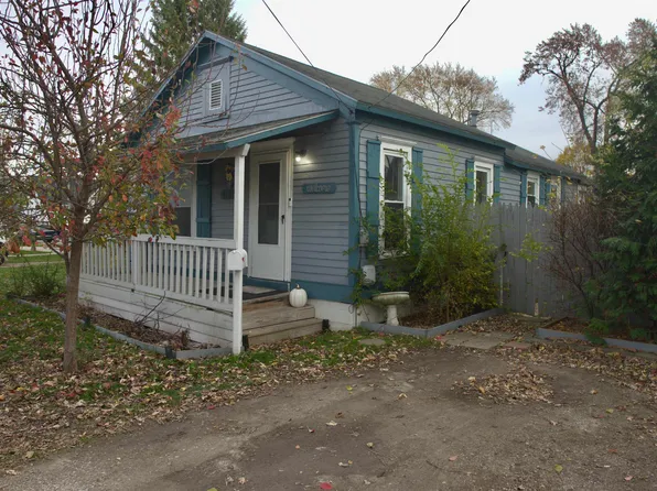 1107 Glenwood Ave #1/2, Pt Huron, MI 48060