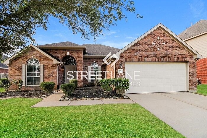 1st image of 15010 Southern Cypress Ln