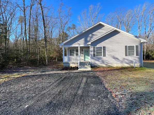 1119 Albrough Blvd, Colonial Beach, VA 22443