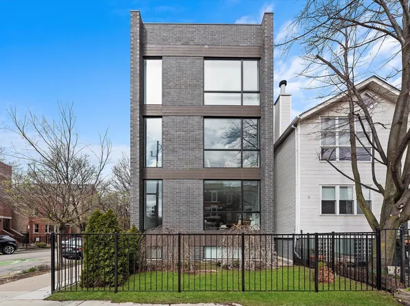 1005 N Wood St Unit 2, Chicago, IL 60622