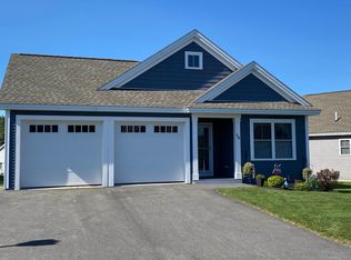 16 Pasture Ln, Nashua, NH 03062