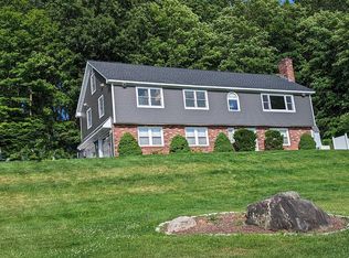 561 Durham Rd, Guilford, CT 06437