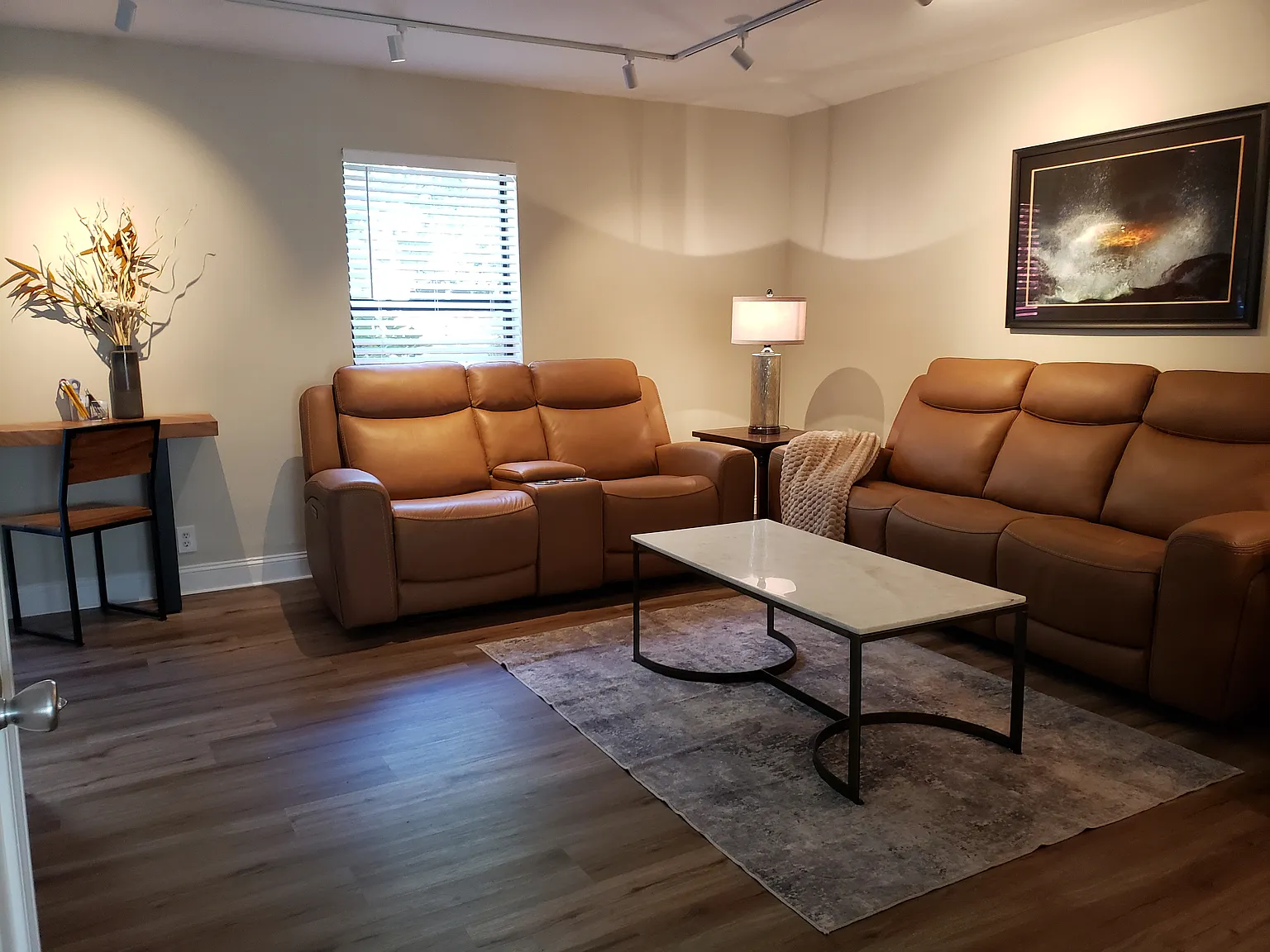 2 bed, 1.5 bath, 1120 sqft, $2,500 — Photo 2