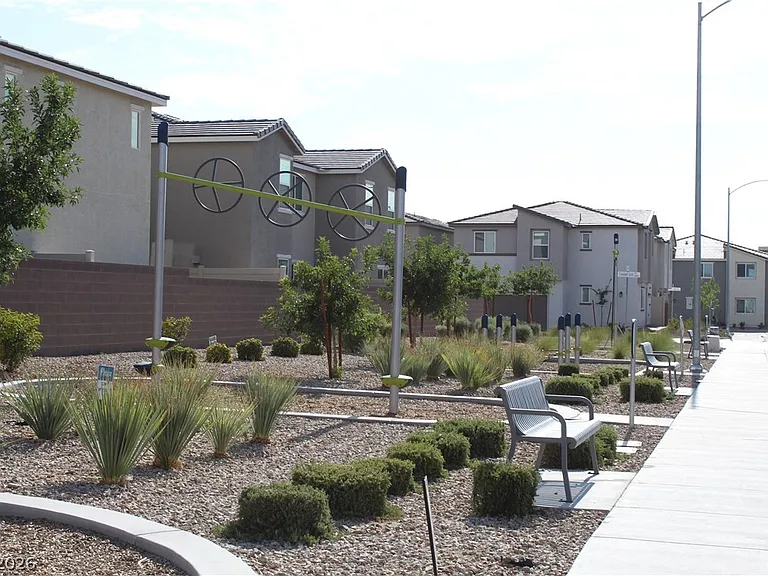 2674 Matador Red Ave — Photo 28