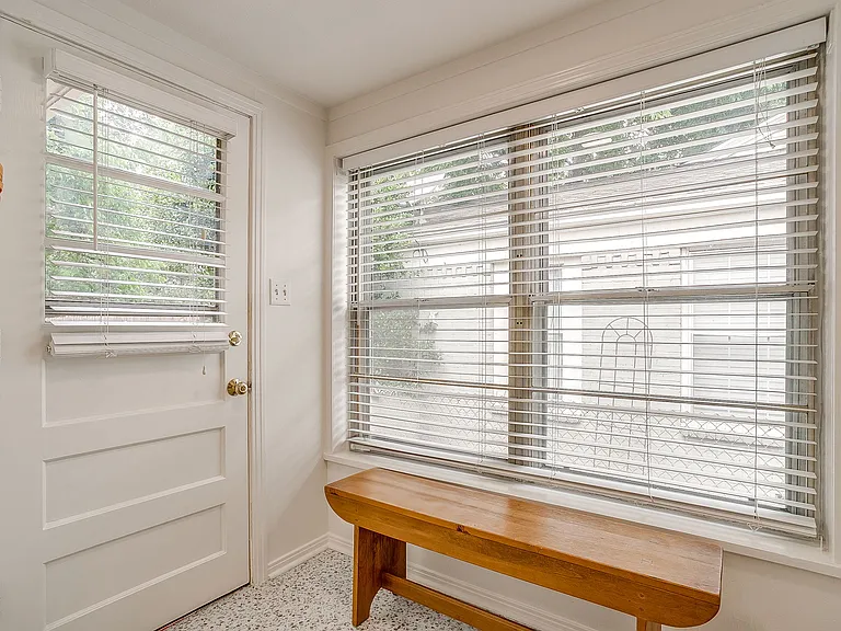 2812 Ryan Place Dr — Photo 15