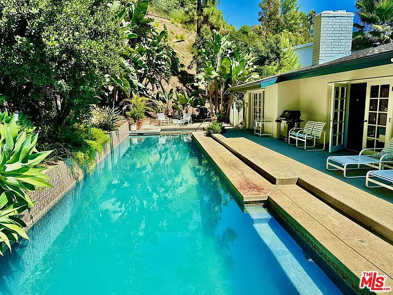 6433 Tahoe Dr — Photo 1