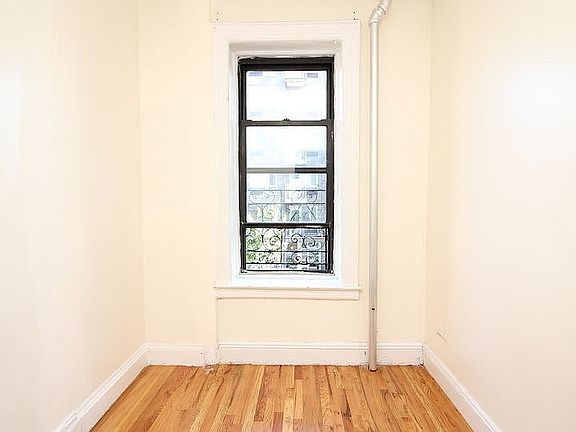 5th image of 623 Metropolitan Ave #7