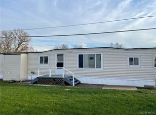 2080 River Rd, Niagara Falls, NY 14304