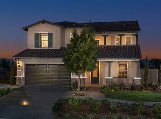 512 Cota Ln, Vista, CA 92083