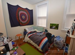 37 S Russell St APT 3C, Boston, MA 02114