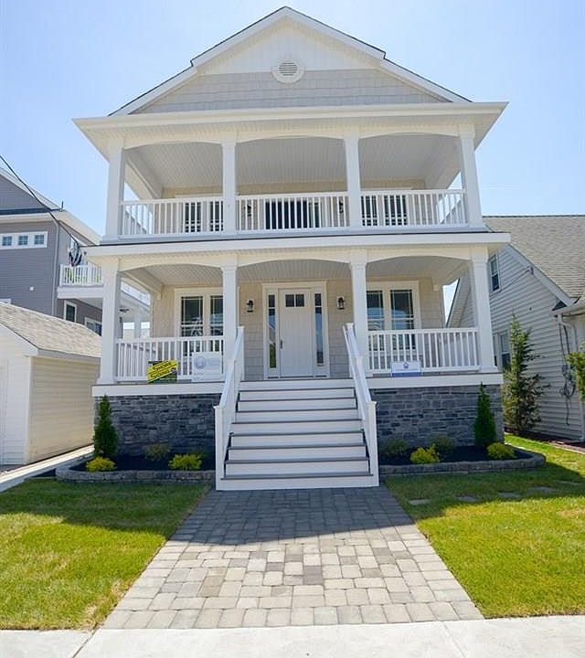 1st image of 113 Ocean Ave Floor 1