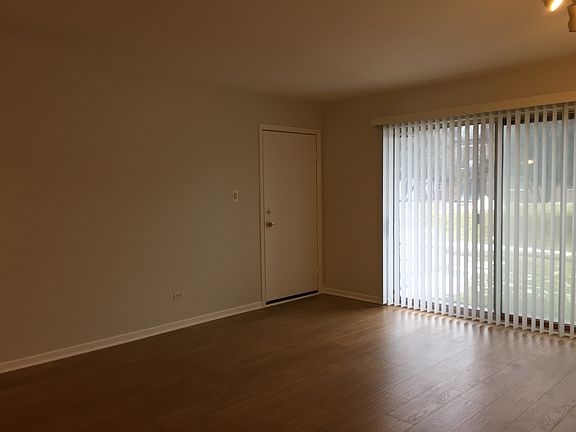 4th image of 9357 Bay Colony Dr APT 1N