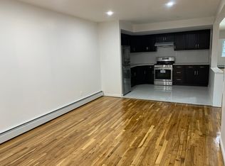 59-24 Gates Ave #2F, Ridgewood, NY 11385