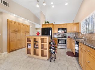 531 Kaile Ln, Escondido, CA 92027