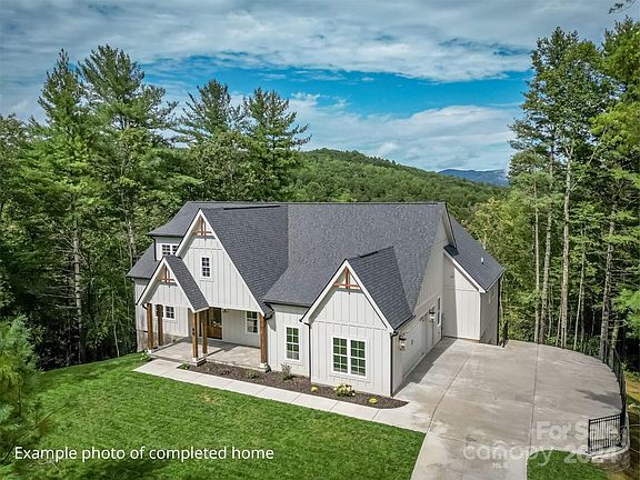 3rd image of 191 Cape Martin Cir