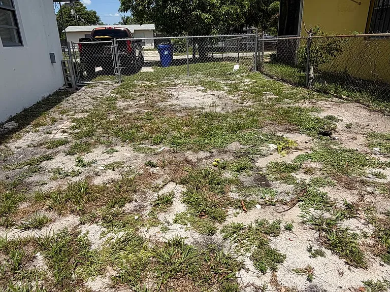 1770 NW 25th Ter — Photo 19